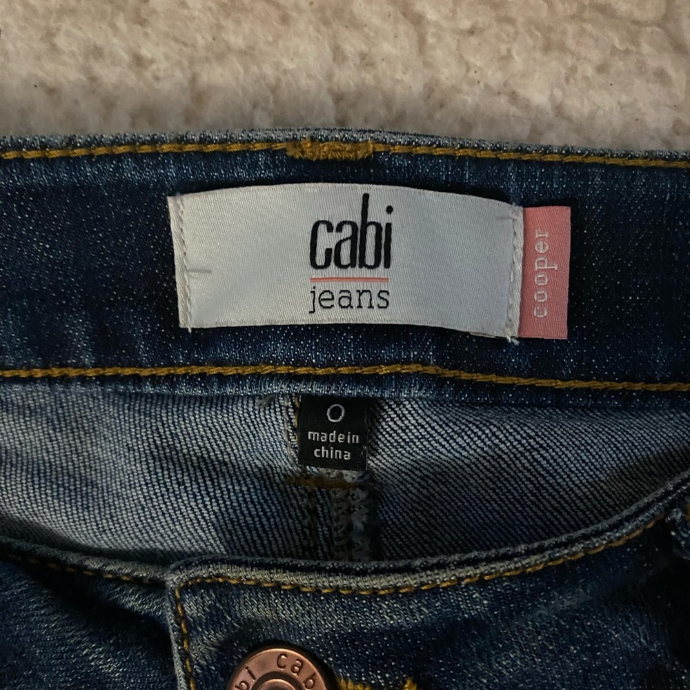 CAbi Cooper barrel leg Jeans - Picture 3 of 4